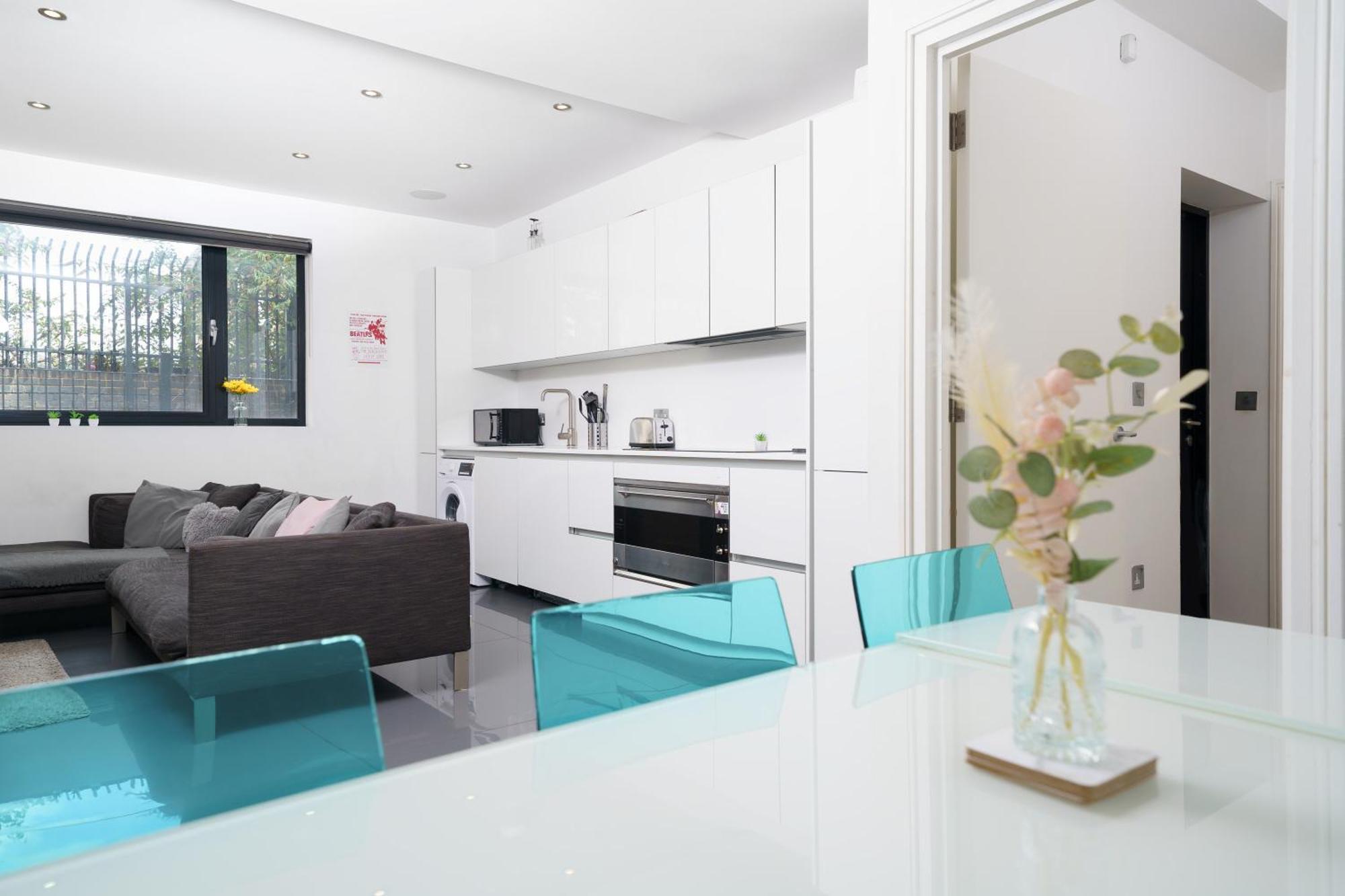 En-Suite Room In Zone 1 لندن المظهر الخارجي الصورة